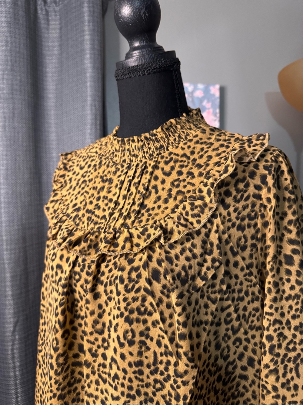 Hayden Leopard Print Ruffle-Neck Blouse - Picture 2 of 5